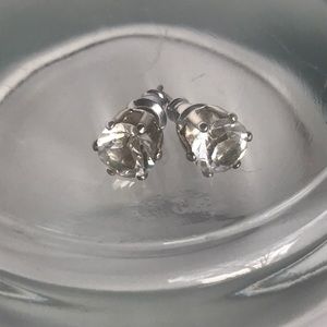Clear stone earring studs